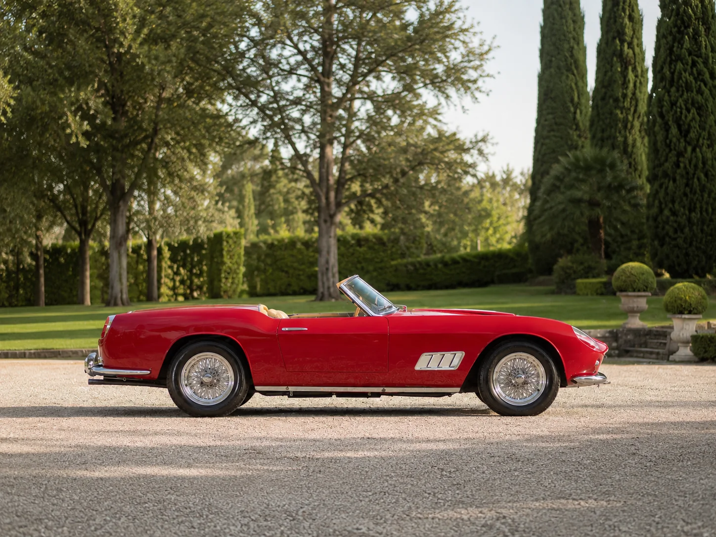 1958 Ferrari 250 GT California Spyder — gallery view 1