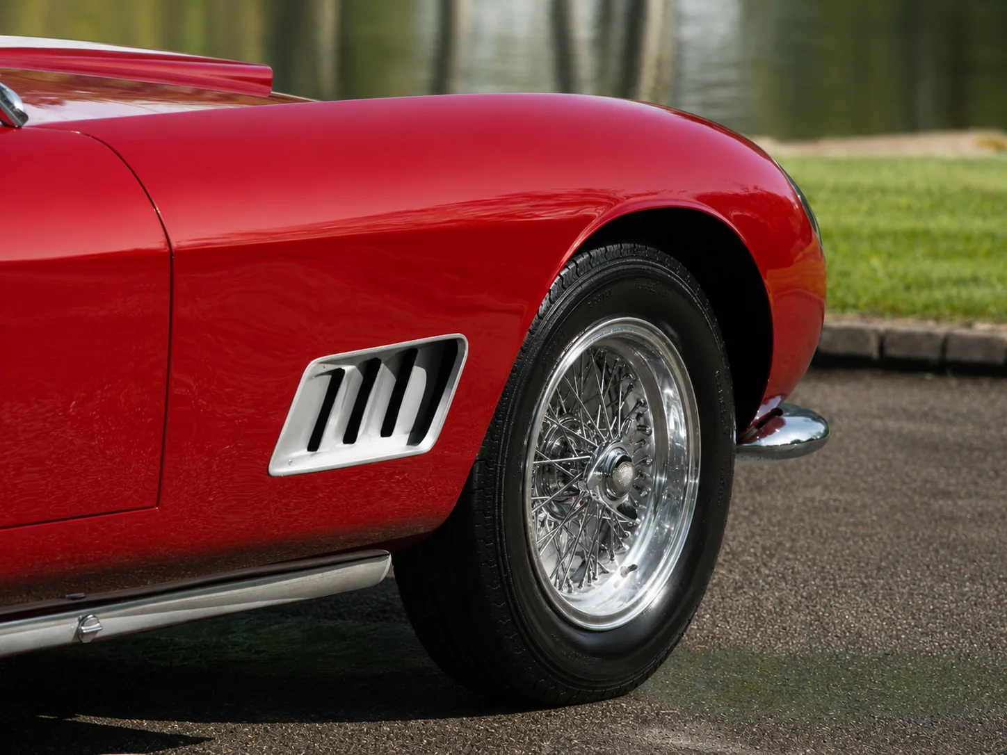 1958 Ferrari 250 GT California Spyder — gallery view 12