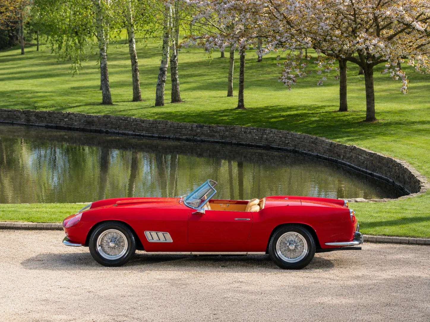 1958 Ferrari 250 GT California Spyder — gallery view 3