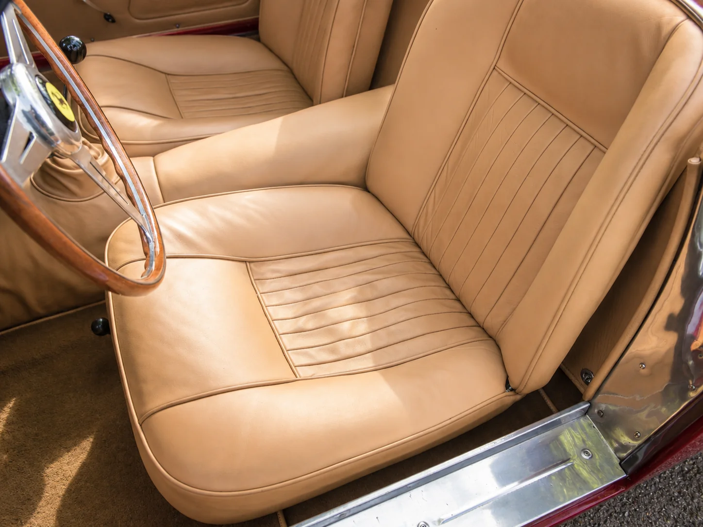 1958 Ferrari 250 GT California Spyder — gallery view 38